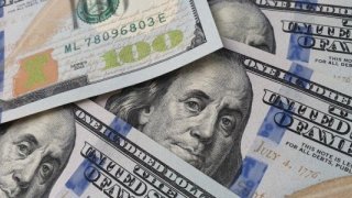 Dolardan merkez bankalarının kararları öncesinde hızlı yükseliş
