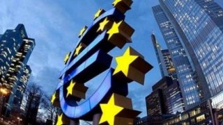 Draghi: Artan risklere karşın Euro Bölgesi'nde büyüme sürecek