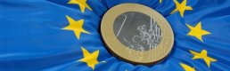 ECB, Euro Bölgesi büyüme ve enflasyon beklentilerini düşürdü