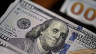 ECB: Yatırımcılar dolardan alışılmadık şekilde uzaklaştı