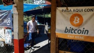 El Salvador, Bitcoin'i yasal para birimi haline dönüştüren ilk ülke olarak tarihe geçti