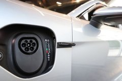 Elektrikli araç pazarında 20,7 milyonluk dev rekor