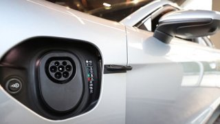 Elektrikli araç pazarında 20,7 milyonluk dev rekor