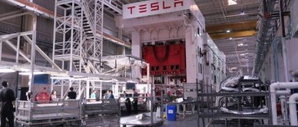  Elon Musk: Tesla Şangay Fabrikası’nın temelleri atılıyor