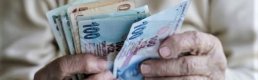 Emekli Akbank müşterileri, maaşları yatmadan iki gün önce alabilecek
