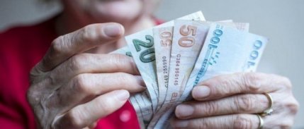 Emekliler bayram ikramiyesini bekliyor: Öne çıkan rakamlar neler?