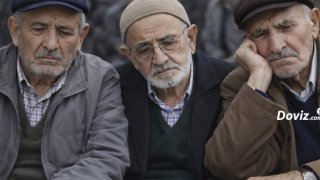 Emekliler zamlı maaşların ay sonuna yetişip yetişmeyeceğini merak ediyor