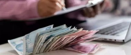 Emekliler maaş farkına ilişkin hazırlanan raporun sonuçlarını bekliyor