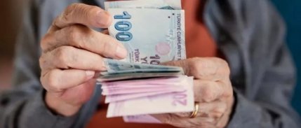 Emeklinin bayram ikramiyesi TBMM'de kabul edildi