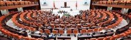 Emeklinin ikramiye zammı Meclis'te kabul edildi