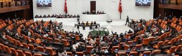 Emekliye ek zam önergesi kabul edildi: Süreç nasıl devam edecek?