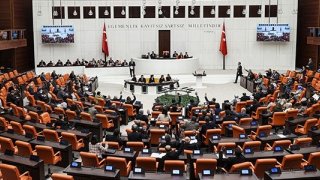 Emekliye ek zam önergesi kabul edildi: Süreç nasıl devam edecek?