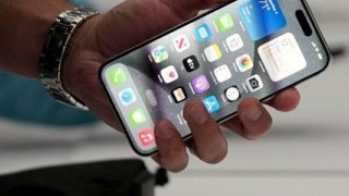 Türkiye'de en pahalı iPhone telefonun ne kadarlık kısmı vergilerden oluşuyor?