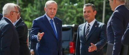 Erdoğan'dan Özgür Özel'e 500 bin liralık tazminat davası