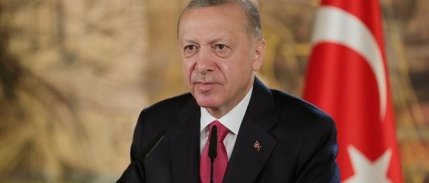 Erdoğan: Ekonomide yaşanan sıkıntılı günleri adım adım geride bırakıyoruz