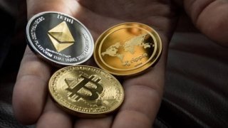 Ethereum 11 ayın zirvesine çıktı: Ethereum’daki yükseliş altcoinleri de hareketlendirdi