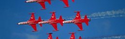 'Eurasia Airshow'da Rus Sukhoi, 5 Milyar Dolarlık 104 Süper Jet Satışı İmzaladı