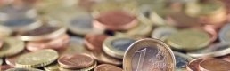Euro, 20 Kasım'dan bu yana ilk kez 9 liranın altına geriledi