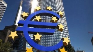 Euro Bölgesi imalat sanayi büyümesi Ocak’ta yavaşladı