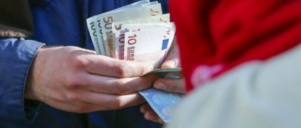 Euro Bölgesi'nde enflasyon ocakta tahminleri aştı