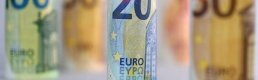 Euro Bölgesi'nde yatırımcı güveni son 9 ayın en düşük seviyesinde