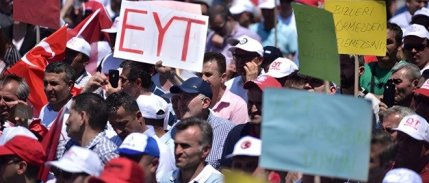 EYT’liler gözünü Meclis’e çevirdi