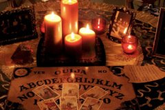 Falcı ve medyum reklamı yapan 26 internet sitesi kapatıldı