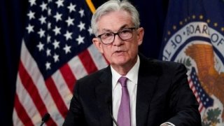 Fed Başkanı Powell’dan faiz mesajı