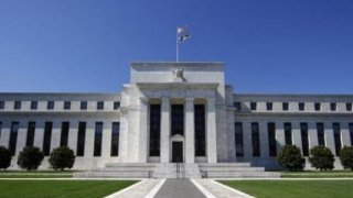 Fed Başkanı Powell faiz oranının nötr düzeyinin altında olduğunu söyledi