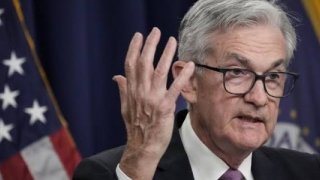 Powell, Fed’in enflasyon yüzde 2'ye düşene kadar mücadeleye devam edeceğini söyledi