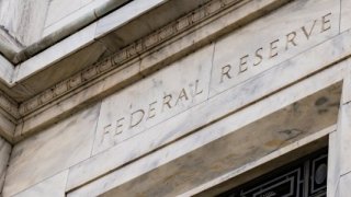 Fed'den bankalara kripto varlıklara ilişkin uyarı 