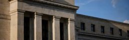 Fed/George: Düşük enflasyonla ilgili endişeler yersiz