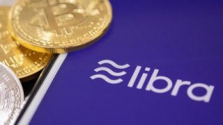 Fed/Powell: Libra mücadele etmesi zorlu riskler oluşturuyor