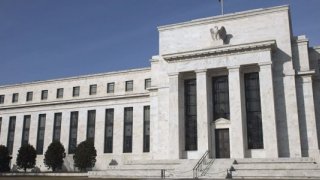 Fed toplantısı öncesinde ABD piyasaları artışla açıldı