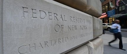 Fed tutanakları, faiz indirimi için daha fazla veri beklendiğine işaret etti