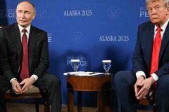 Financial Times: Trump ve Putin'in Budapeşte zirvesi iptal edildi