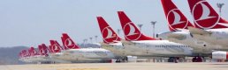 Fitch, THY’nin kredi notunu yükseltti