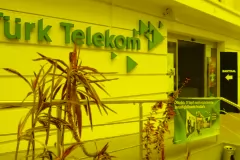 Fitch, Türk Telekom’un kredi notunu yükseltti