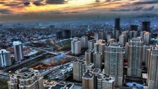 Gayrimenkul sektörü Kentsel Gelişim Zirvesi'nde bir araya geldi