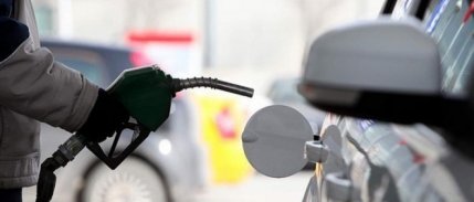 Geceden itibaren geçerli olmak üzere benzine indirim geldi