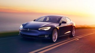 Goldman Sachs: Tesla Devam Edebilmek İçin İki Yılda 10 Milyar Dolar Bulmalı