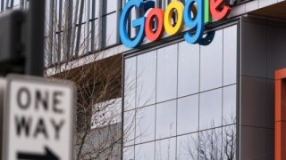 Google'ın ana kuruluşu Alphabet'in geliri dördüncü çeyrekte yüzde 23,5 arttı 