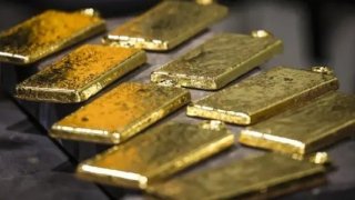 Grönland gerilimi tırmandı: Altın ve gümüş haftaya rekorla başladı