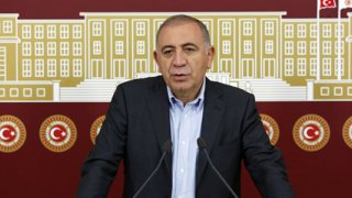 Gürsel Tekin CHP'den ihraç edildi