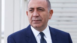 Gürsel Tekin CHP il binası önünde: Biz kayyum değiliz
