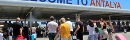 Hava yoluyla Antalya'ya gelen turist sayısı 11 milyonu aştı