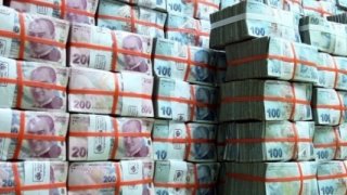 Hazine 12,6 milyar lira borçlandı