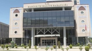 Hazine, iki ihalede 79,6 milyar TL borçlandı
