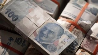 Hazine üç ihalede 90 milyar TL'nin üzerinde borçlandı