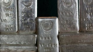 HSBC gümüş için 2026 ve 2027 tahminini yükseltti